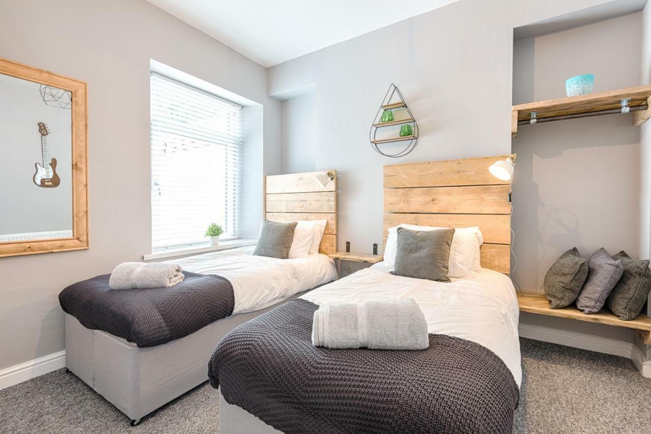 Wow, What A Space, Check Out!